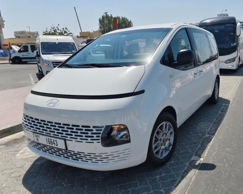 Hyundai Staria Car Rental Slide 1